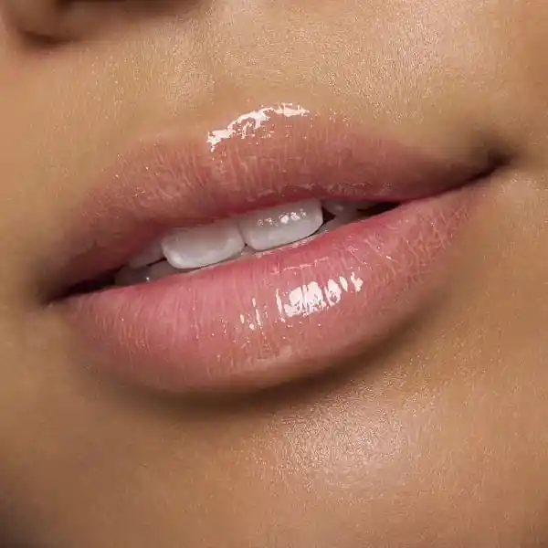 Brillo Labial Essence Extreme Shine Volume