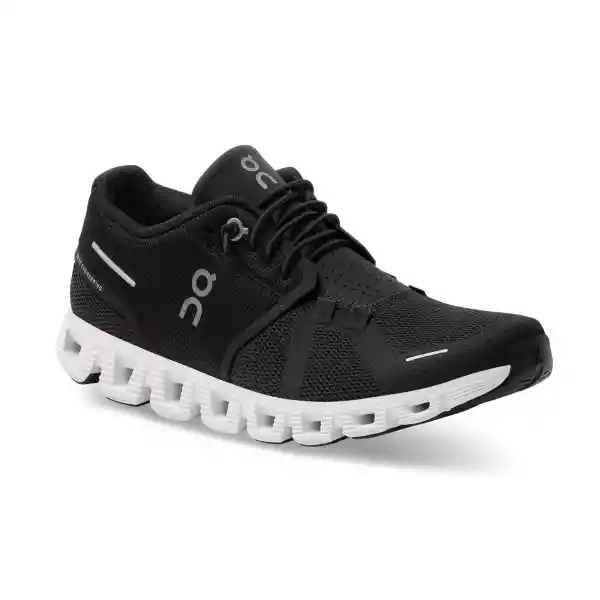 On Tenis Cloud 5 Mujer Negro Talla 9 Ref: 59.98904