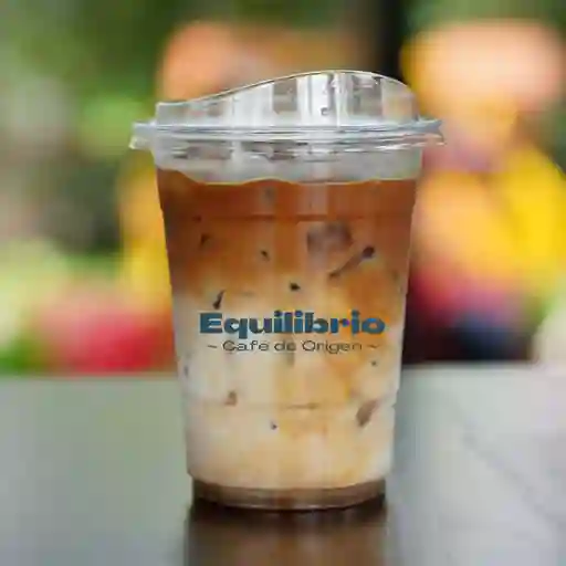 Iced Caramel Latte 12 Onz