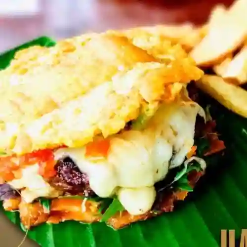 Hamburguesa de la Casa en Patacon