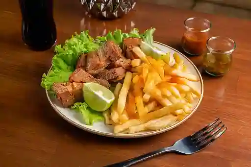 Chicharrón con Papas