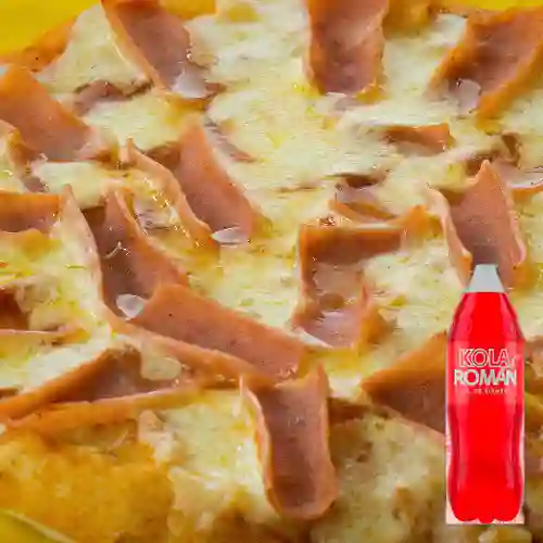 Combo Pizza Grande Jamón y Queso + Kola Roman 1.75 l