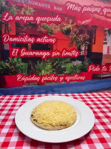 Arepa con Queso