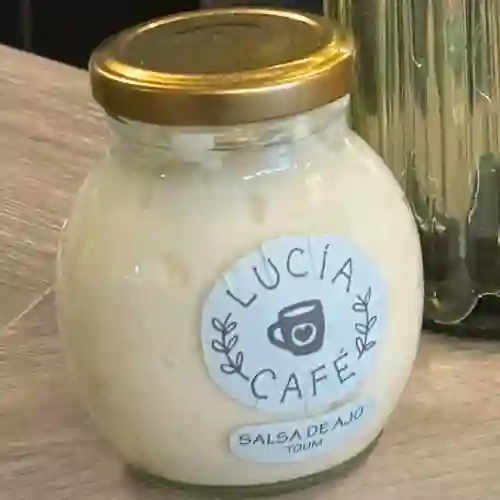 Salsa de Ajo (toum)
