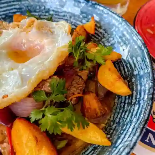 Lomo Saltado