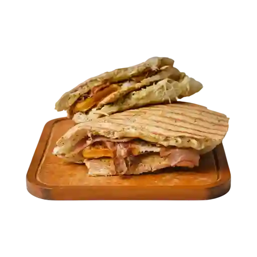 Sándwich Especial Pollo