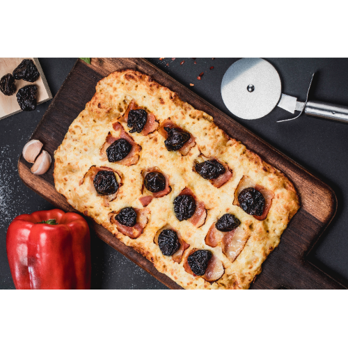 Pizza Mediana Ciruela con Tocineta