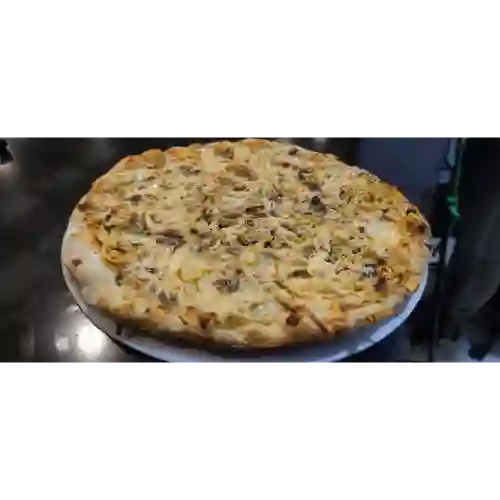 Pizza Pollo con Champiñones 6 Porciones