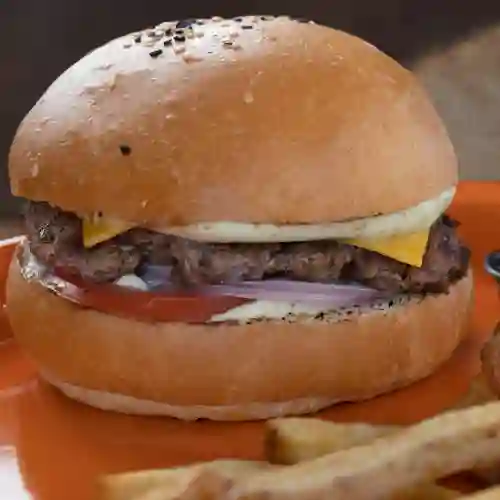 Cheese Burger + Papas