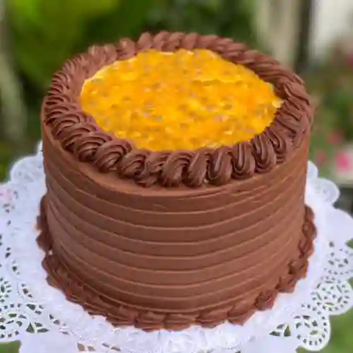 Torta de Chocolate con Maracuya