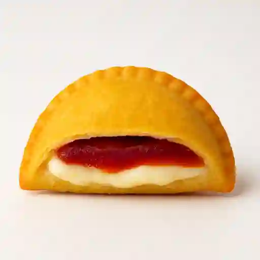 Empanada con Queso Mozzarella y Bocadillo