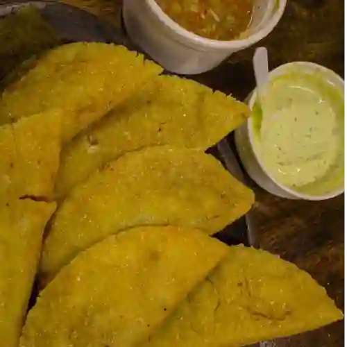 5 Empanadas