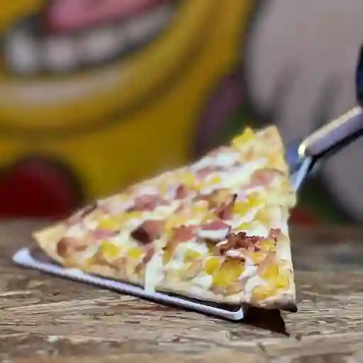 Pizza hawaina mediana