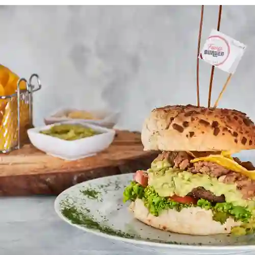 Mexican Burger + Papas a la Francesa
