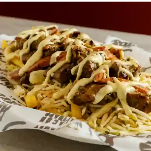 Salchipapa Lomito
