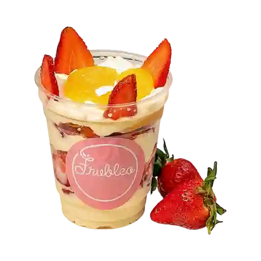 Fresas con Crema y Melocotón