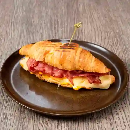 Sándwich de Huevo con Tocineta