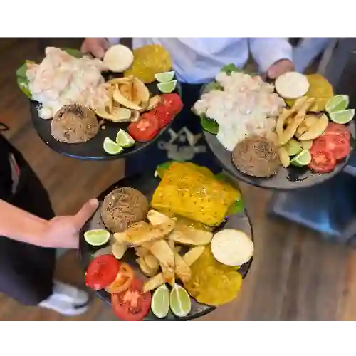 Salmon 400 Gramos+ Entrada + Bandeja