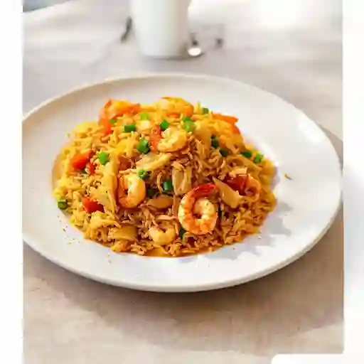 Chow Fan Pollo Camaron