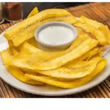 Chip de Platanitos con Salsa