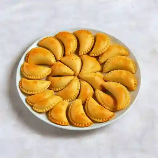15 Empanadas de Trigo