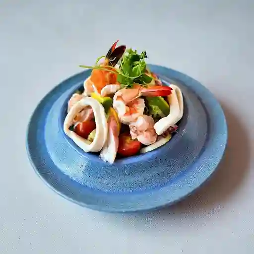 Ensalada de Mariscos +bebida