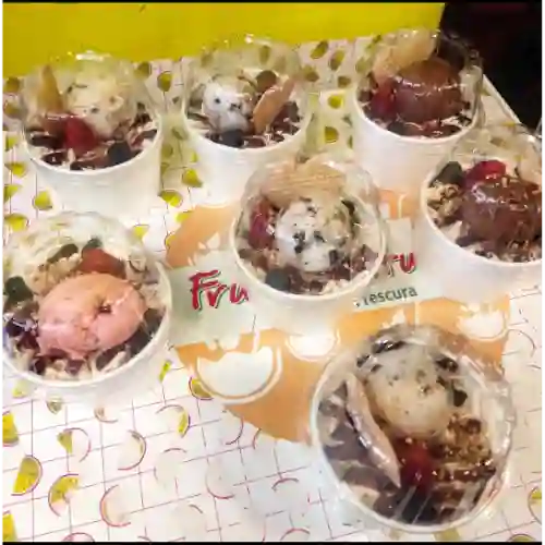 Ensalada de Frutas Mini. de 16Onz