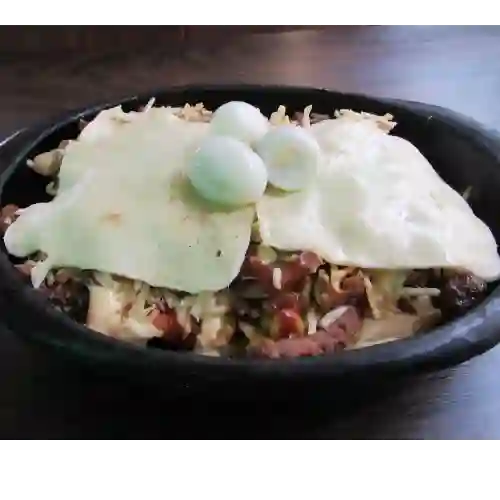 Salchipapas Especial