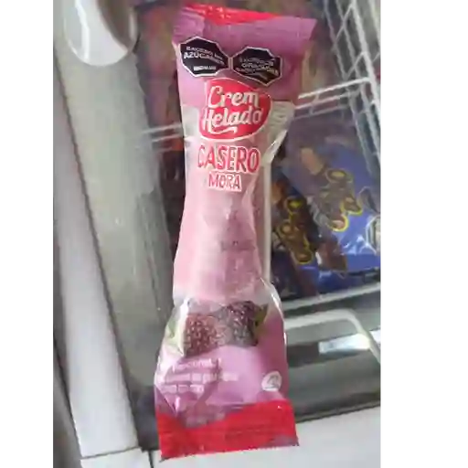 Helado casero mora