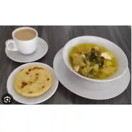 Combo Caldo , con Acompañante y Bebida