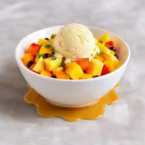 Ensalada de frutas con helado