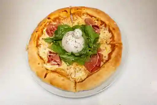 Pizza Burrata y Jamón Serrano