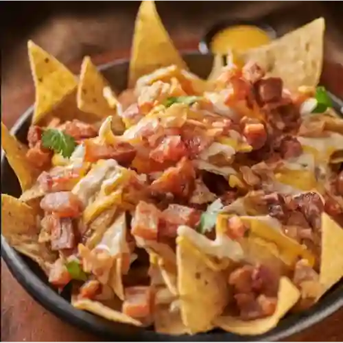 Nachos de Chicharrón