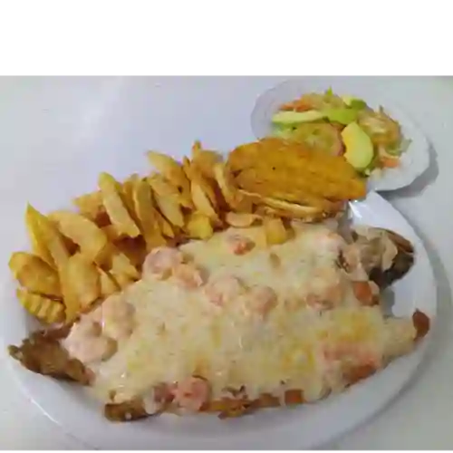 Trucha Gratinada con Camarones