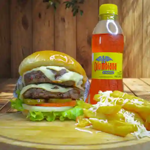 Hamburguesa Doble Carne en Combo