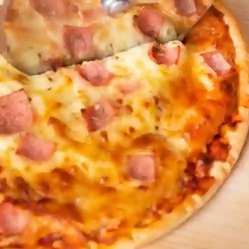 Pizza Personal Jamón y Queso