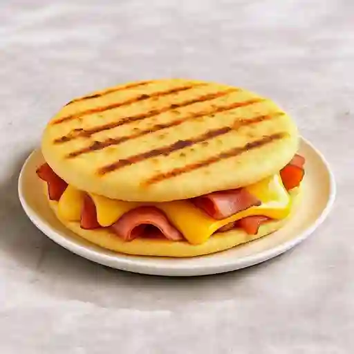 Arepa Queso Jamón
