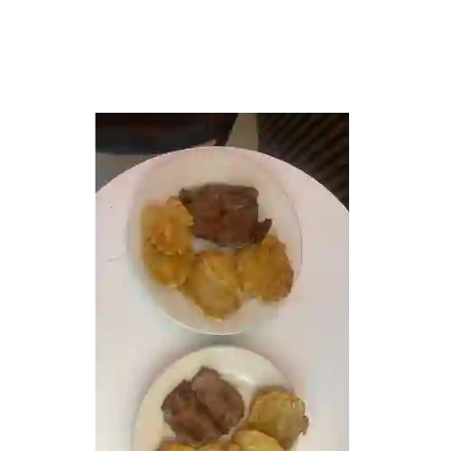 Patacones con Carne