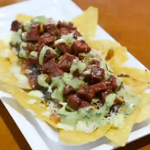 Nacho con Chorizo