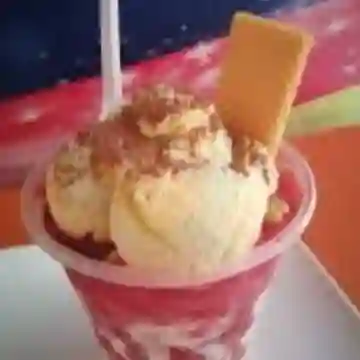 Salpicon con Helado 10 Onz.