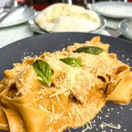 Pappardelle Al Teléfono