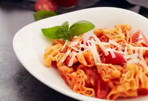 Kid Pasta Pomodoro