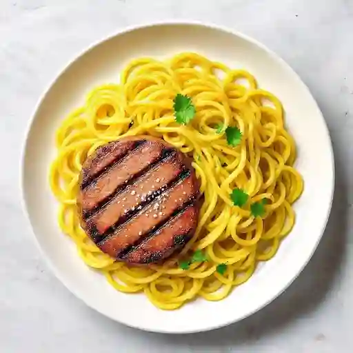 Tallarines con Lomo Al Cilantro