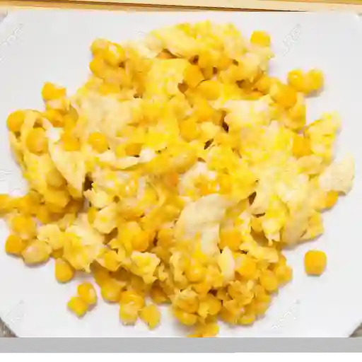 Huevos con maicitos