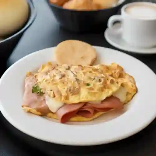 Omelette Jamon y Queso