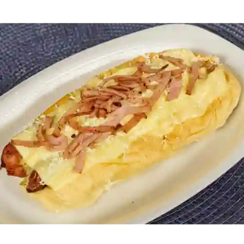 Perro Suizo Gratinado & Jamon