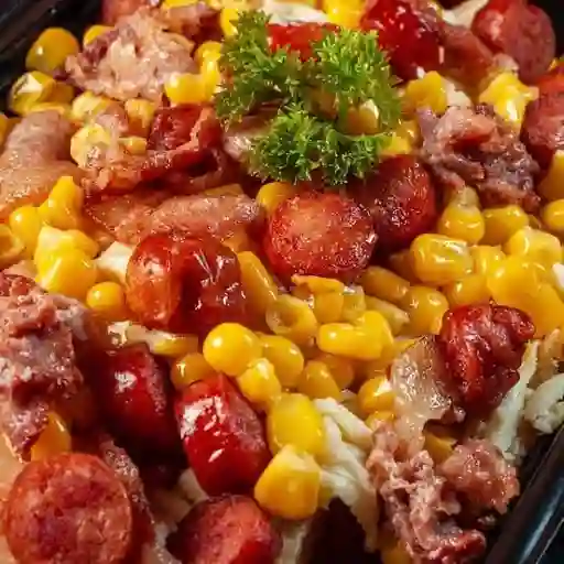 Salchipapa 3 para 2 o 3 personas