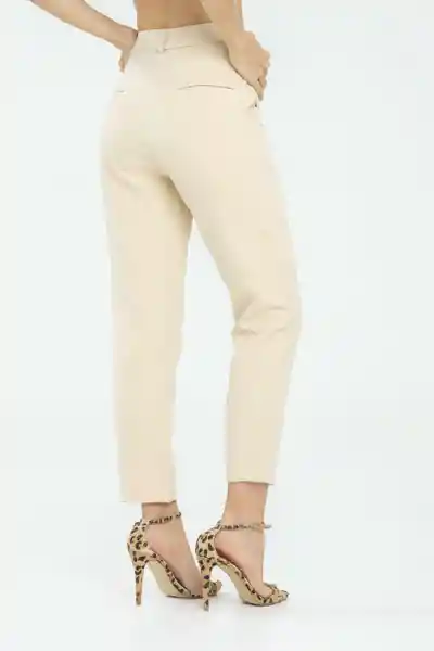 Pantalón New Karla Color Beige Claro Talla 8 Ragged