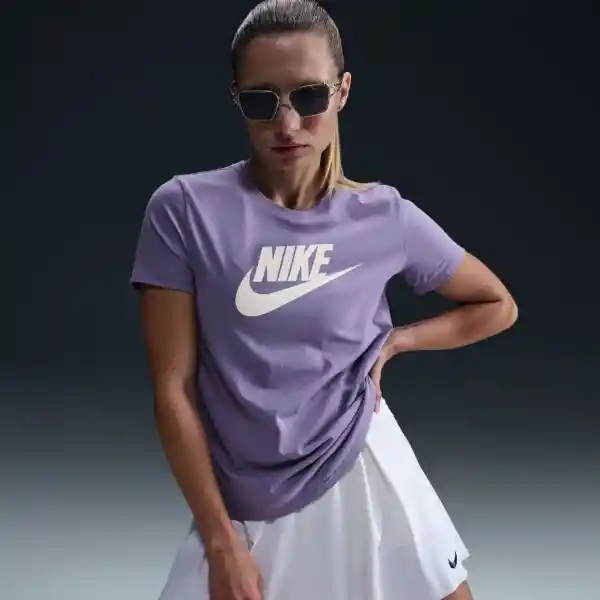 Nike Camiseta Manga Corta Mujer Morado Talla XS