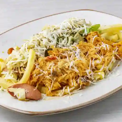 Salchipapa Criolla Pollo Desmechado Para Dos